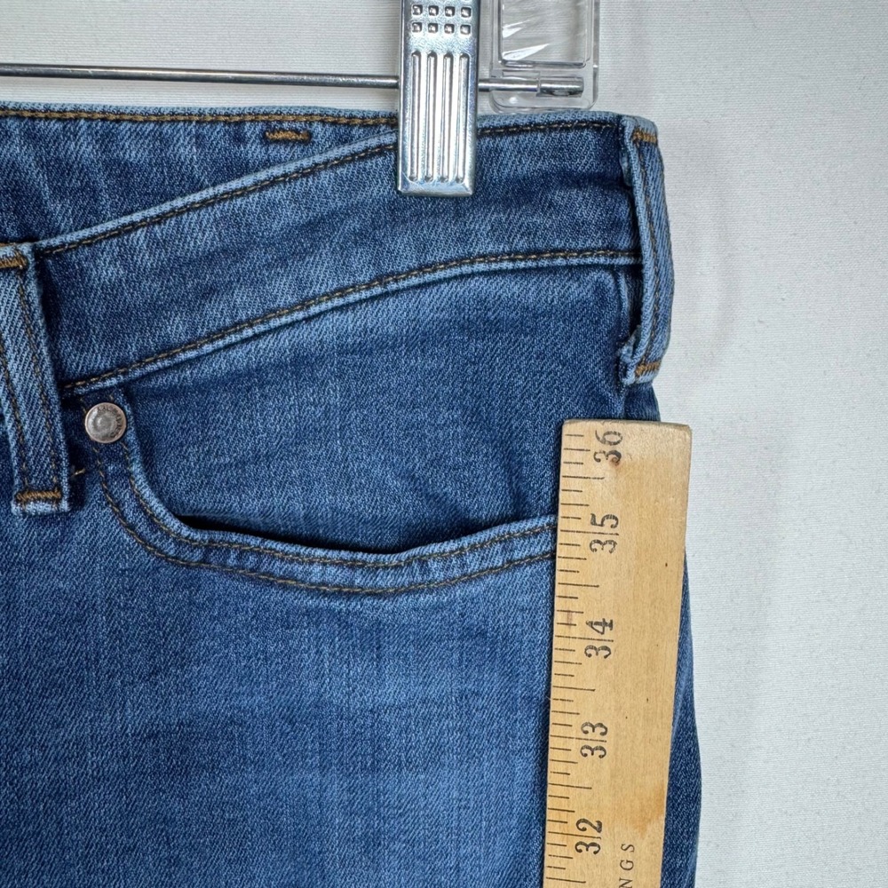 Carhartt Slim Fit Jeans Womens 8 Regular Blue‎ Denim Medium Wash BD4976-W - Picture 6 of 13